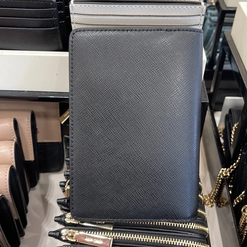 Kate Spade Madison Leather Passport Holder, Crush Proof, Black
NWT - Picture 3 of 16